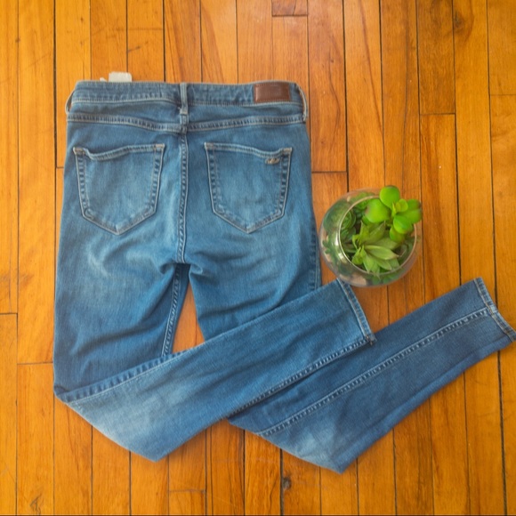 Hollister High Rise Super Skinny Blue Jeans - Picture 4 of 4